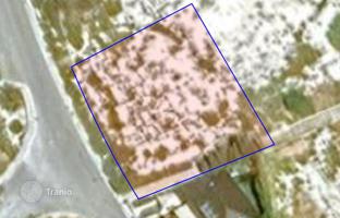 Land plot 786 m² in Agios Tychonas for 450,000 €