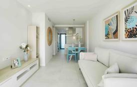 Two-bedroom apartment near the sea in Torre de la Horadada, Alicante, Spain for 255,000 €