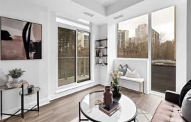Apartment – Merton Street, Old Toronto, Toronto,  Ontario,   Canada for C$842,000