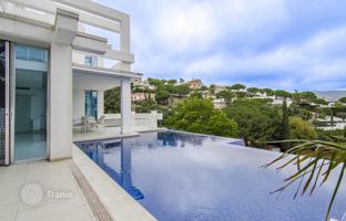 5-bedroom villa 596 m² in Alella for 1,850,000 €