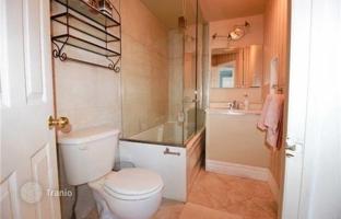 6-bedroom house in Etobicoke for C$1,280,000