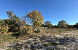 Land plot 1,071 m² in Barban for 180,000 €