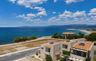 Three-storey house just 100 meters from the sea, Kyparissia, Peloponnese, Greece for 480,000 €