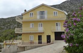 Modern cottage with a terrace and sea views, near the beach, Brela, Split-Dalmatia County, Croatia for 520,000 €