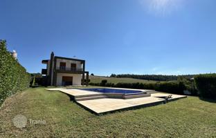 3-bedroom villa 120 m² in Sani for 350,000 €