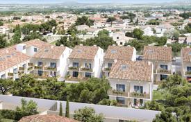 Apartment – Châteauneuf-les-Martigues, Bouches-du-Rhône, Provence - Alpes - Cote d'Azur,  France for From 380,000 €