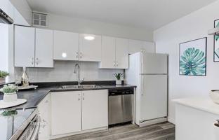 3-bedroom apartment in Scarborough for C$830,000