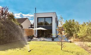 Two-story house with a garage and a large plot in Jüchen, Düsseldorf, Germany for 790,000 €
