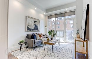 5-bedroom apartment in Old Toronto for C$895,000