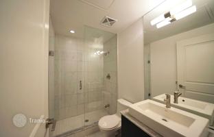 4-bedroom apartment in The Esplanade for C$903,000