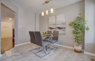 8-bedroom townhouse in Scarborough for C$1,114,000