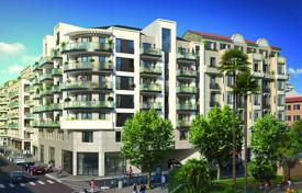 New residential complex near the port of Nice, Cote d'Azur, France for From 370,000 €