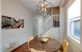 7-bedroom townhouse in Old Toronto for C$1,686,000