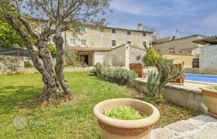 3-bedroom house 136 m² in Svetvinčenat for 440,000 €