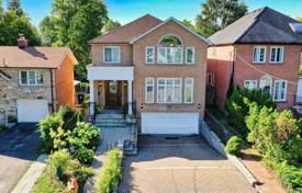 Townhome – North York, Toronto, Ontario,  Canada for C$2,316,000