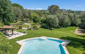 Villa – Mougins, Côte d'Azur (French Riviera), France for 4,400,000 €