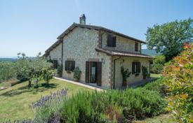 Beautiful furnished villa with a garden and a pool, Terni, Italy for 615,000 €