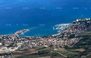 Land plot 1,250 m² in Umag for 299,000 €
