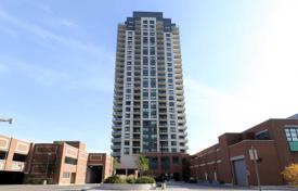 Apartment – Dupont Street, Old Toronto, Toronto,  Ontario,   Canada for C$686,000