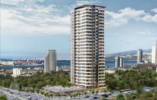 New residence with a swimming pool at 300 meters from a metro station, Izmir, Turkey for From 14,709,000 TRY