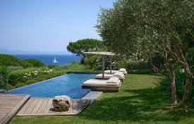 9-bedroom villa in Saint-Tropez for 165,000 € per week