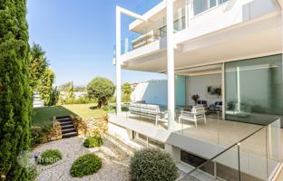 4-bedroom villa 457 m² in Marbella for 1,950,000 €