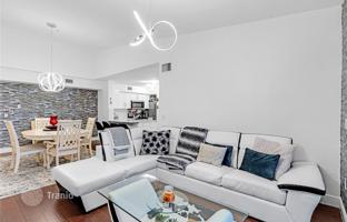 3-bedroom apartments in condo 105 m² in Homestead for $295,000