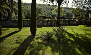 Villa in Mont Boron. Price on request