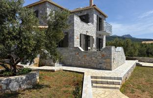 Three-level new villa overlooking the sea in Kardamyli, Peloponnese, Greece for 540,000 €