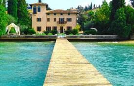 Villa with a pier on the first line, Sirmione, Italy. Price on request