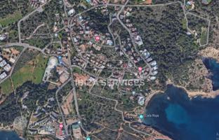 Land plot 656 m² in Cap Martinet for 1,384,000 €