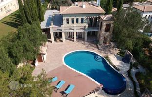 4-bedroom cottage 280 m² in Aphrodite Hills for 2,695,000 €
