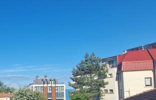2-bedroom apartment 76 m² in Obzor for 135,000 €