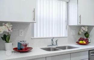 3-bedroom house 99 m² in Miami Gardens for $490,000