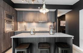 Apartment – Bathurst Street, Toronto, Ontario,  Canada for C$895,000