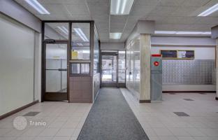 6-bedroom apartment in Eglinton Avenue East for C$752,000