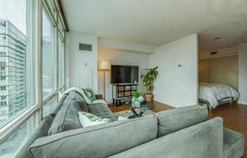Apartment – Front Street West, Old Toronto, Toronto,  Ontario,   Canada for C$818,000