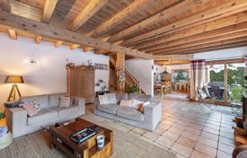 CHALET IN A TYPICAL VILLAGE — PANORAMIC VIEW for 1,950,000 €
