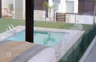 4-bedroom villa 114 m² in Pilar de la Horadada for 370,000 €