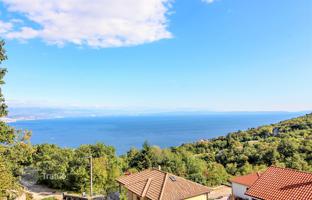 4-bedroom house 250 m² in Veprinac for 595,000 €
