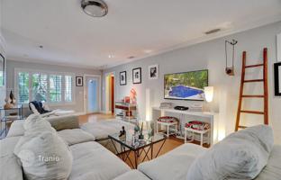 3-bedroom house 199 m² in Fort Lauderdale for $1,575,000