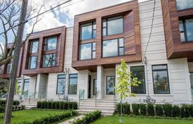 Terraced house – Bayview Avenue, Toronto, Ontario,  Canada for C$1,886,000