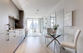 Apartment – Bathurst Street, Toronto, Ontario,  Canada for C$890,000