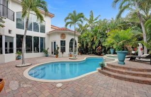 6-bedroom house 562 m² in Wellington for $1,100,000