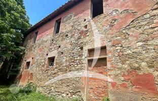 1-bedroom villa 1,000 m² in Bucine for 900,000 €