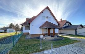 7-bedrooms terraced house 297 m² in Gyenesdias, Hungary for 399,000 €