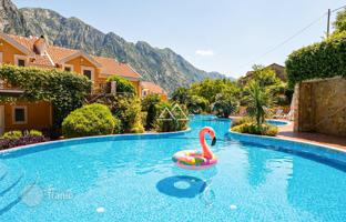 3-bedroom apartment 129 m² in Orahovac for 395,000 €