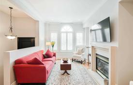 Terraced house – York, Toronto, Ontario,  Canada for C$2,530,000