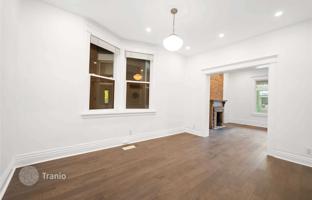 3-bedroom townhouse in Old Toronto for C$2,150,000
