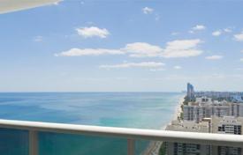 Modern apartment in a residence on the first line of the beach, Hallandale Beach, Florida, USA for $888,000